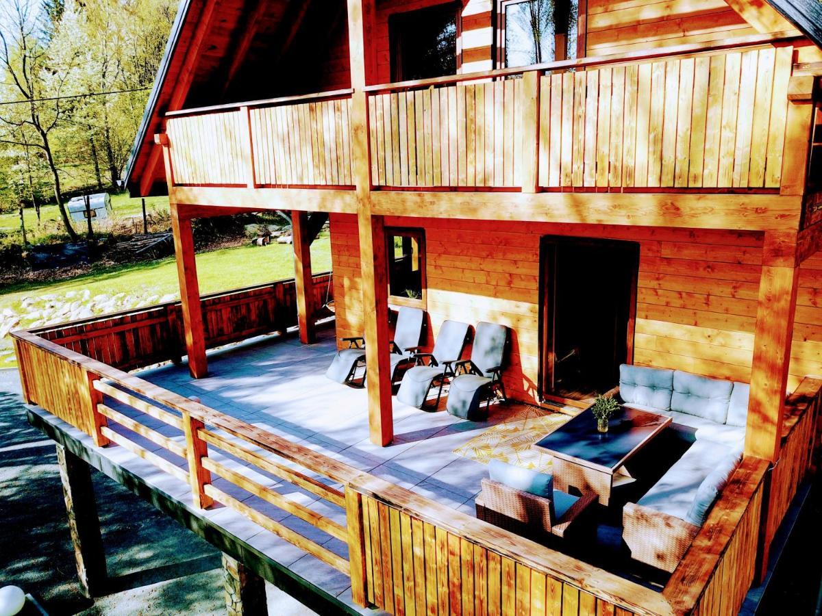 Dom Pod Lesniczowka Villa Zachelmie  Exterior photo